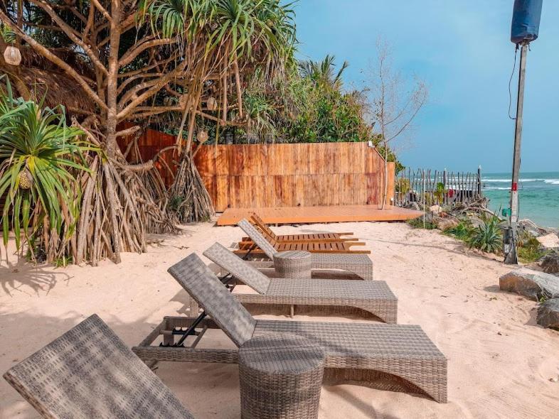 Shima Guni Beach Club Hotel 마타라 외부 사진