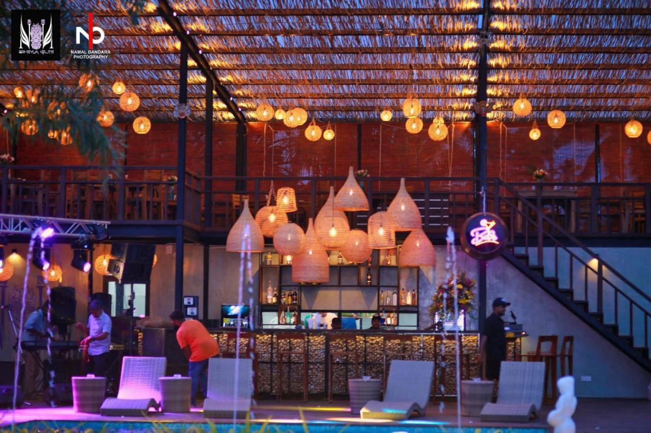 Shima Guni Beach Club Hotel 마타라 외부 사진